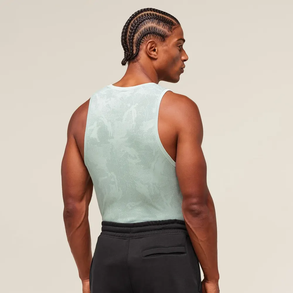Geo Seamless Tank